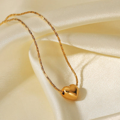 Jessica Halsband w Złocie